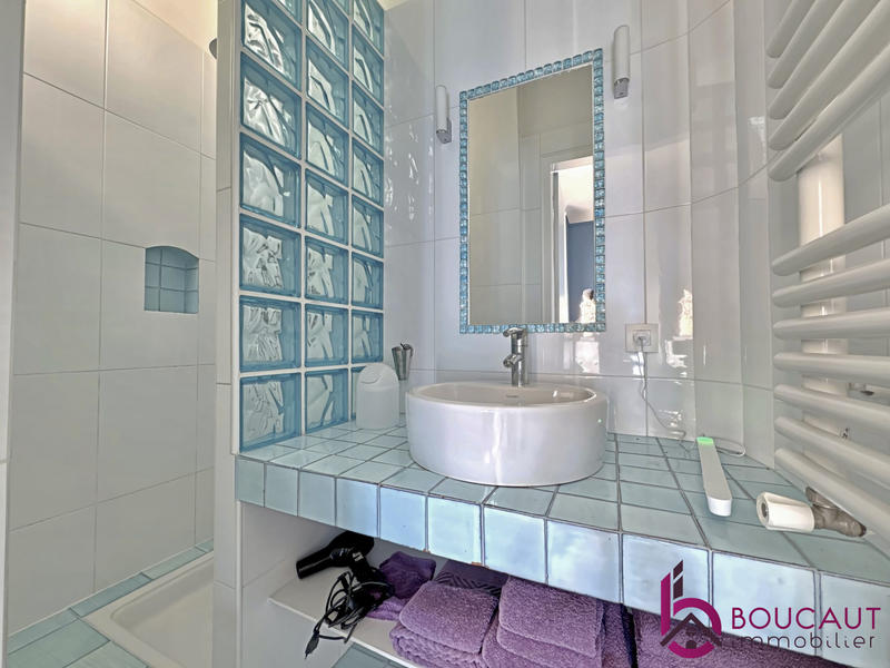 Maison - 177 m² - 7 pièces