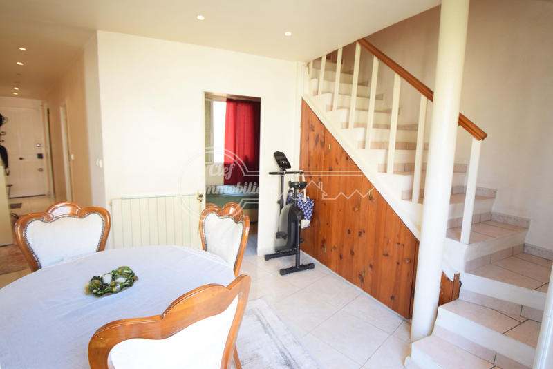 Duplex - 84 m² - 4 pièces