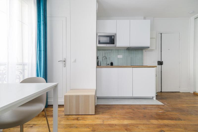 Studio - 24 m² - 1 pièce