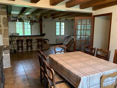 Maison - 180 m² - 6 pièces