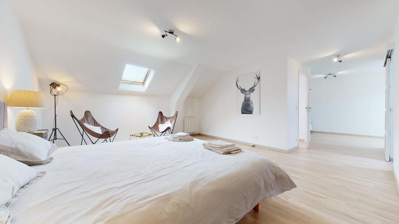 Maison traditionnelle - 514 m² - 15 pièces