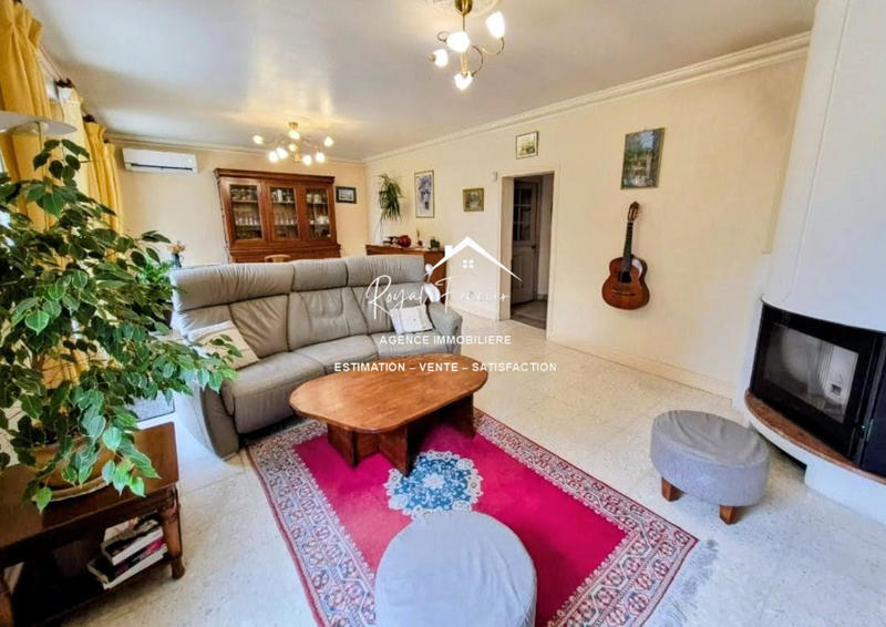 Maison - 192 m² - 11 pièces