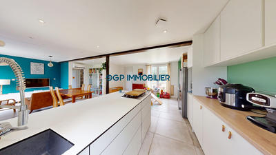 Maison - 95 m² - 3 pièces