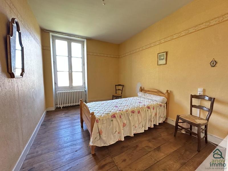 Maison de village - 198 m² - 8 pièces