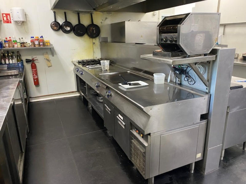 Fonds de commerce - 253 m²