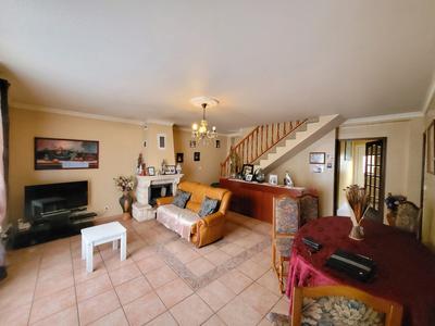 Maison - 152 m² - 6 pièces