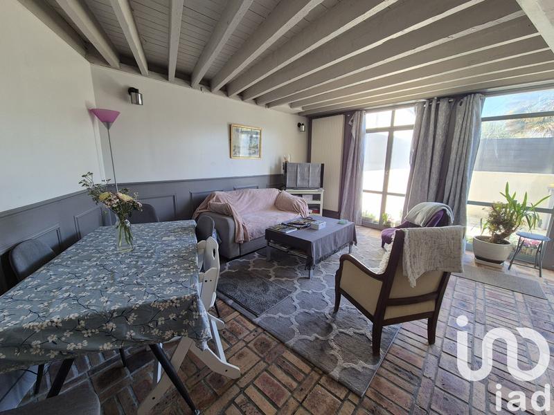 Maison - 265 m² - 10 pièces