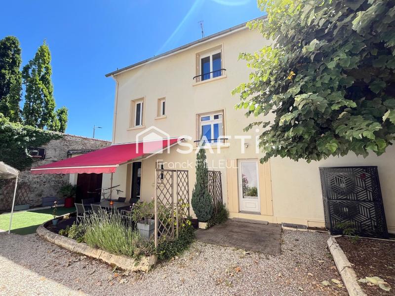 Maison de ville - 190 m² - 7 pièces