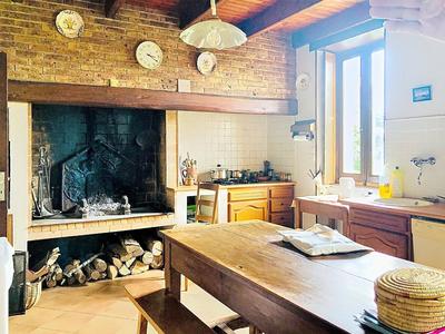 Maison - 159 m² - 6 pièces