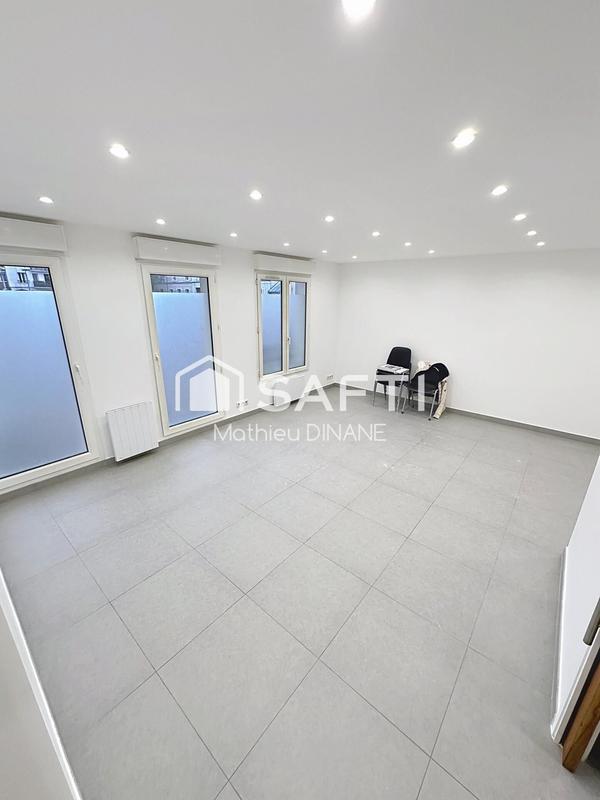 Bureau - 47 m² - 2 pièces