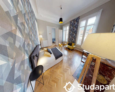 Chambre - 70 m² - 1 pièce