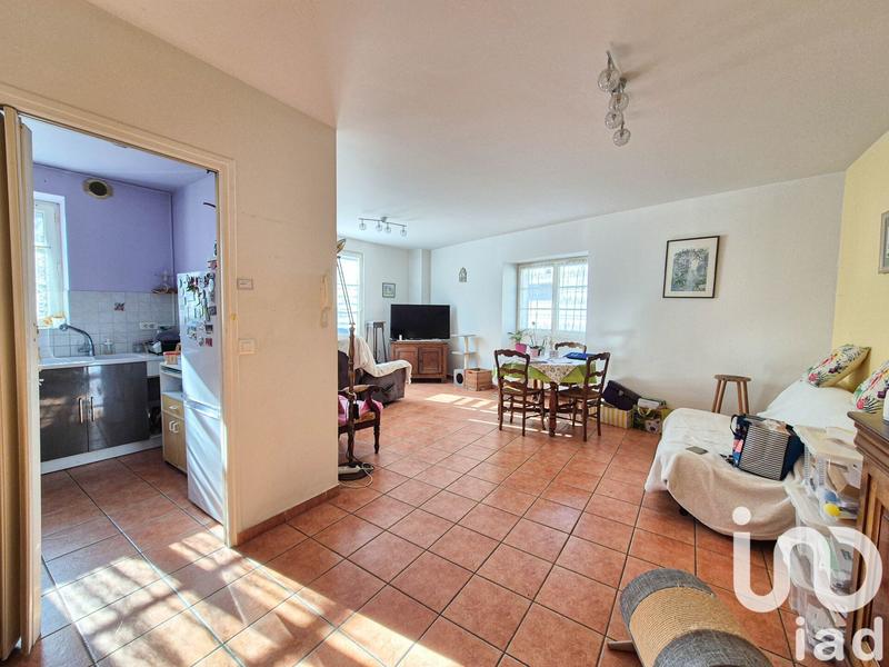 Maison - 104 m² - 4 pièces