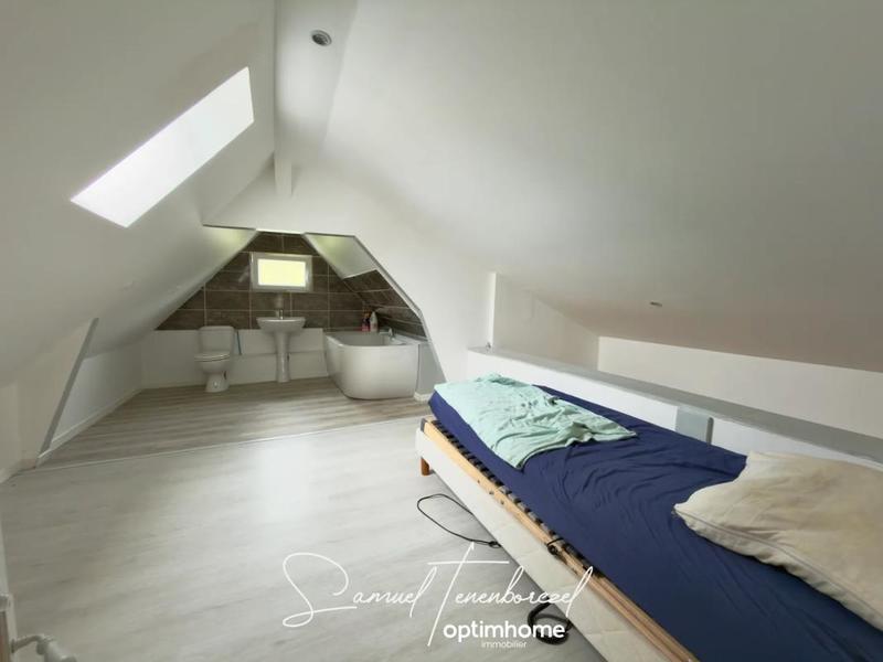 Propriété - 330 m² - 6 pièces