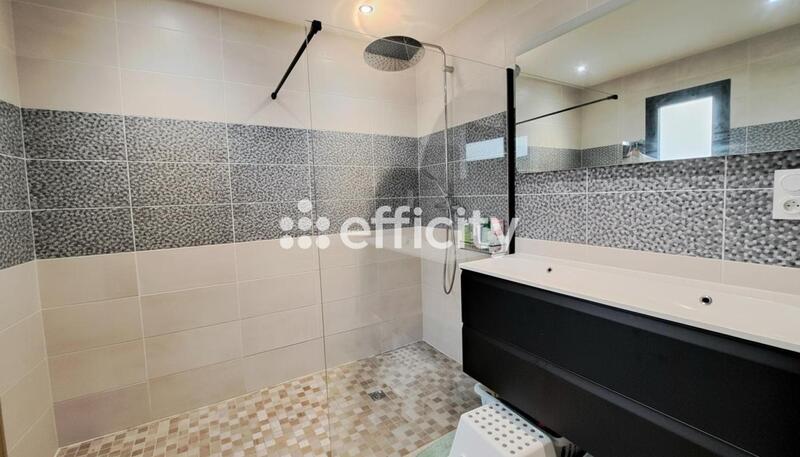 Loft - 175 m² - 5 pièces