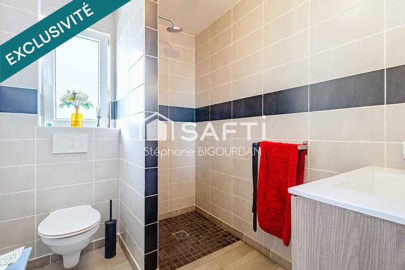 Maison - 135 m² - 6 pièces