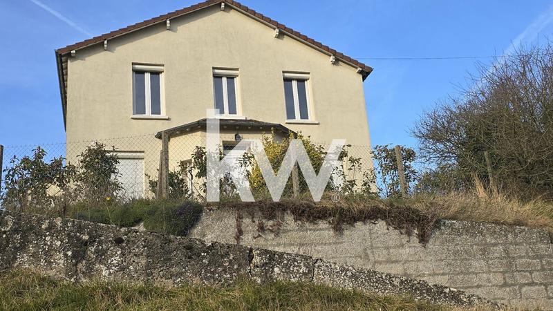 Maison - 88 m² - 5 pièces