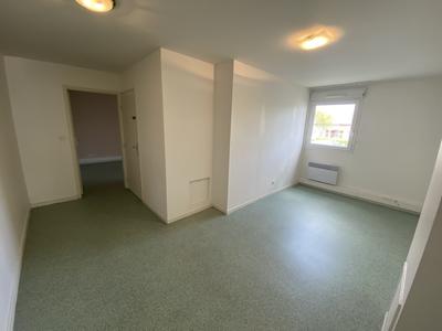 Bureau - 41 m² - 2 pièces