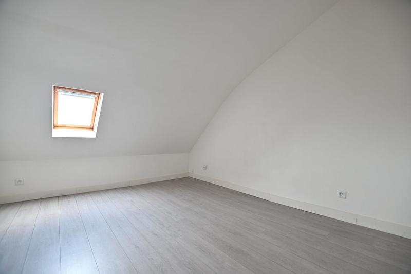 Immeuble - 100 m² - 4 pièces