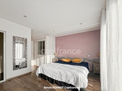 Maison - 111 m² - 5 pièces