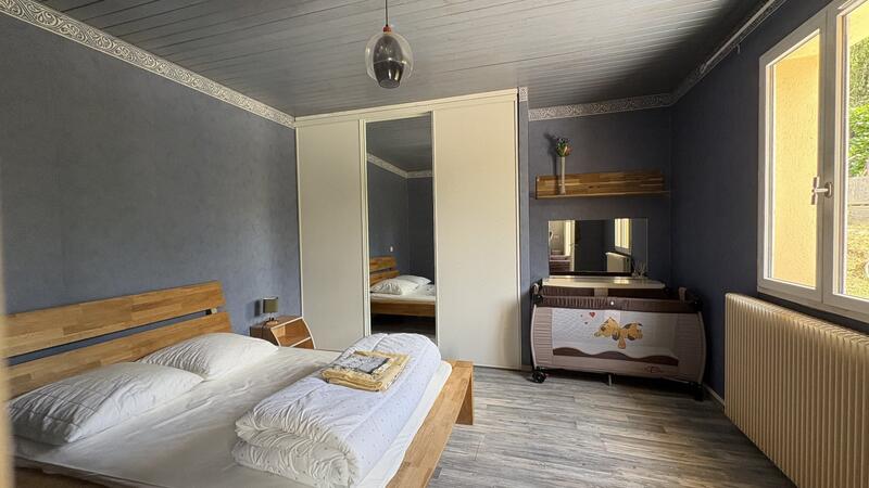 Maison - 180 m² - 7 pièces