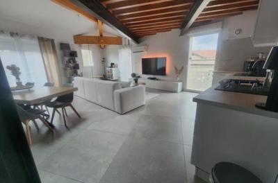 Appartement - 77 m² - 3 pièces