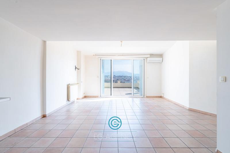 Appartement - 115 m² - 4 pièces