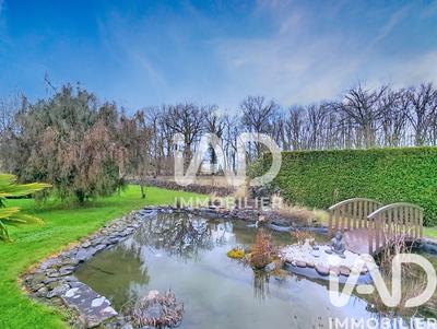 Maison - 195 m² - 7 pièces