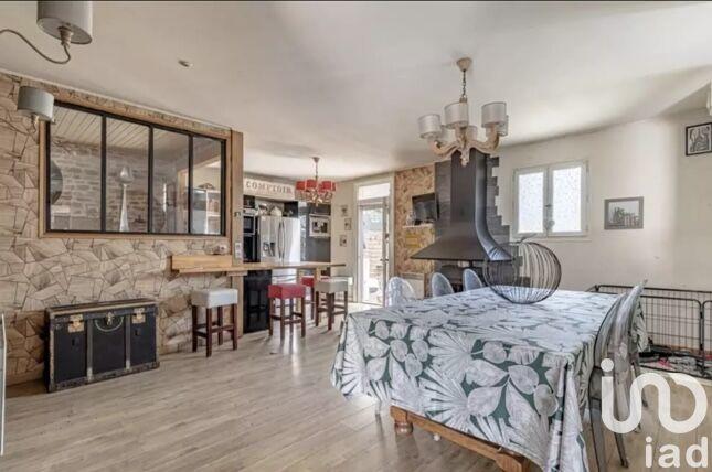 Maison - 164 m² - 6 pièces