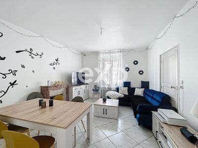 Maison - 105 m² - 6 pièces