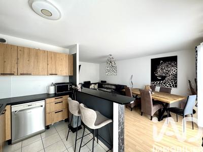 Appartement - 65 m² - 3 pièces