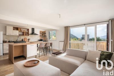 Appartement - 107 m² - 4 pièces