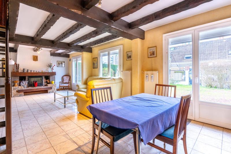 Maison - 115 m² - 4 pièces