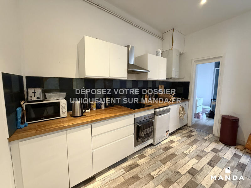 Chambre - 98 m² - 5 pièces