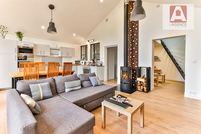 Maison - 110 m² - 4 pièces