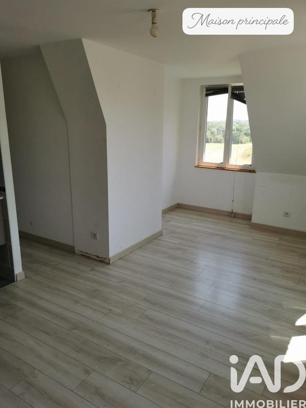 Maison - 192 m² - 11 pièces