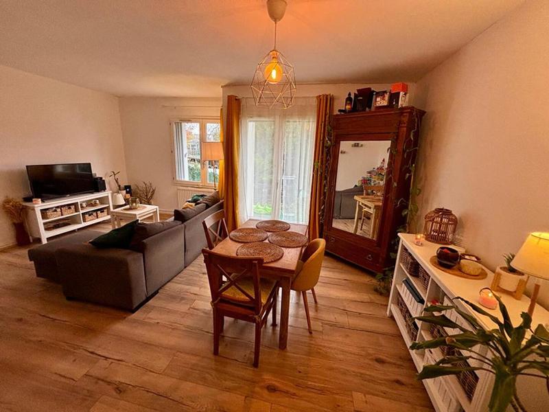 Maison - 88 m² - 4 pièces