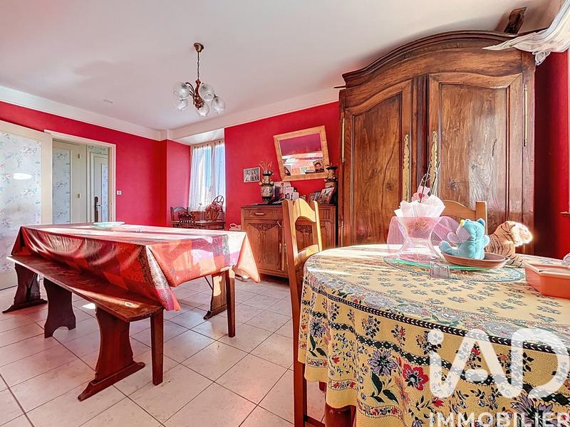 Maison - 97 m² - 5 pièces