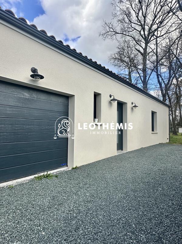 Maison contemporaine - 106 m² - 4 pièces