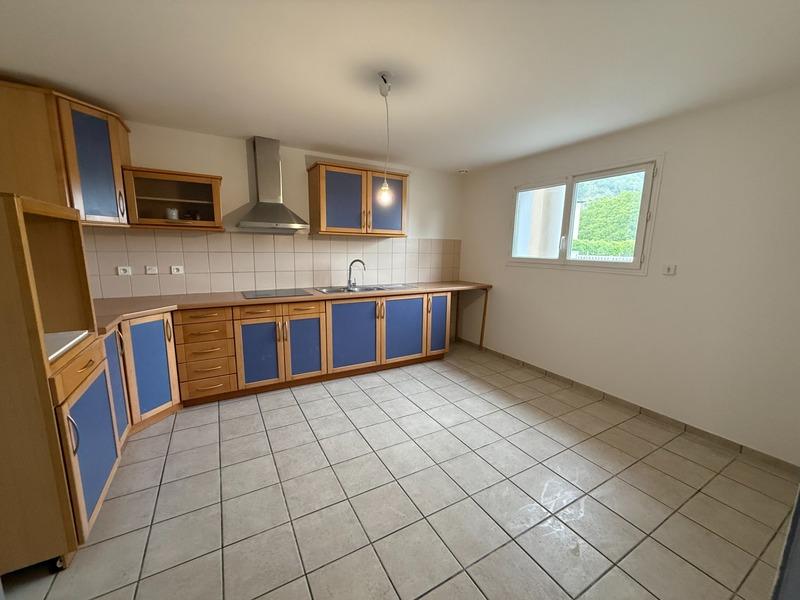 Maison - 145 m² - 5 pièces