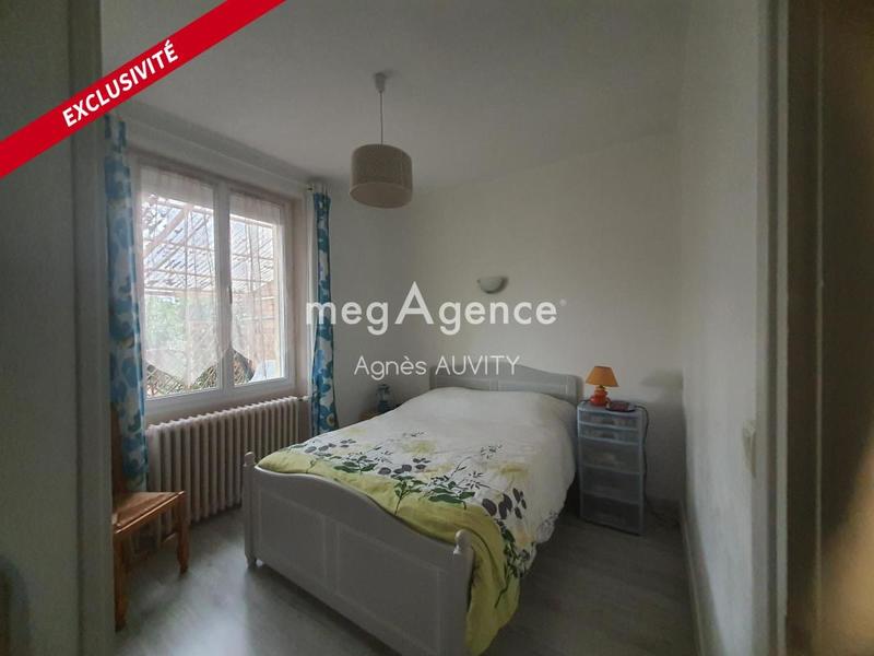 Maison traditionnelle - 132 m² - 8 pièces