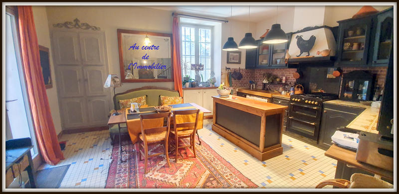 Maison - 187 m² - 5 pièces