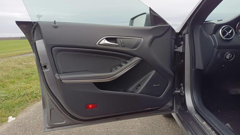 Mercedes Cla Shooting Brake Classe 220 d 170 7g-Dct Inspiration - Automatique Toit ouvrant