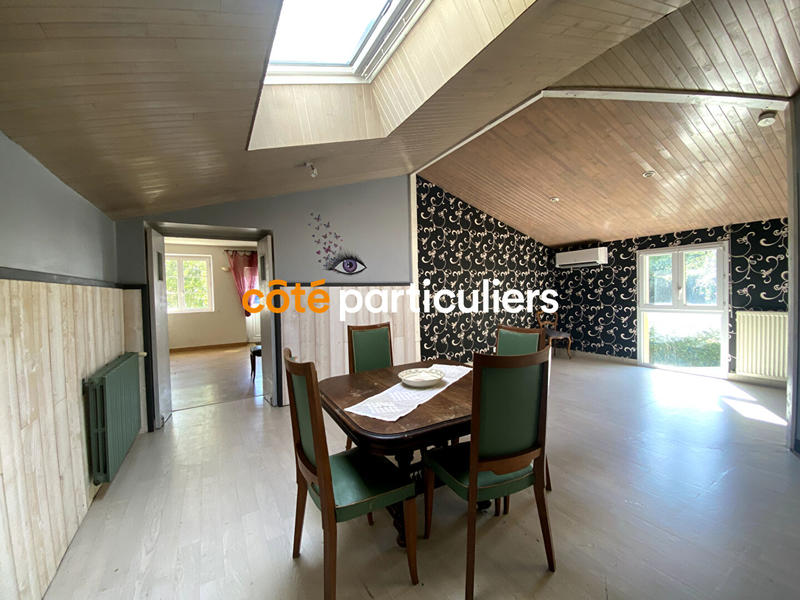 Maison - 310 m² - 14 pièces