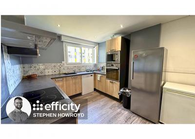 Appartement - 110 m² - 6 pièces