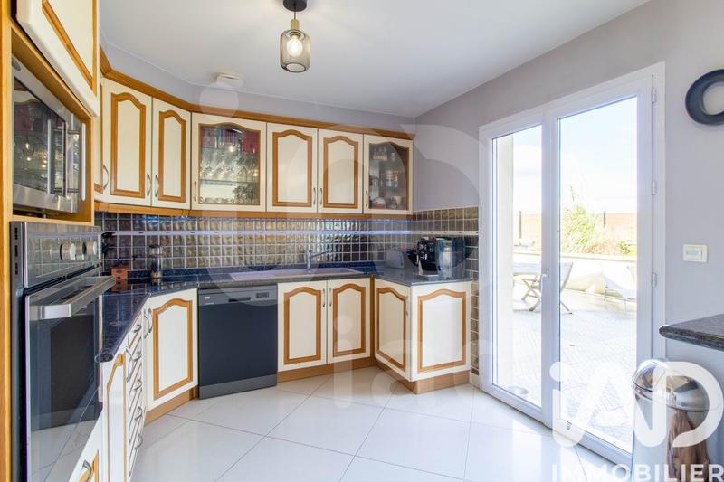 Maison - 160 m² - 6 pièces