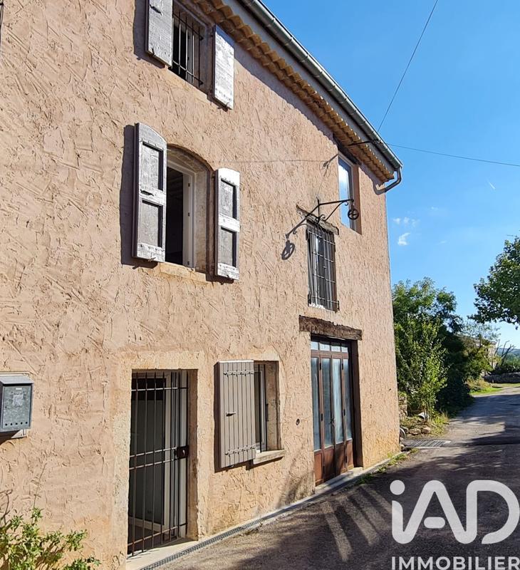 Maison de village - 170 m² - 8 pièces