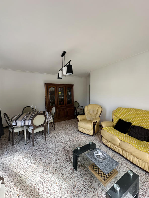 Maison - 170 m² - 8 pièces