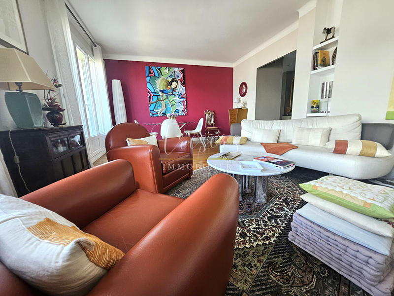 Appartement - 80 m² - 4 pièces