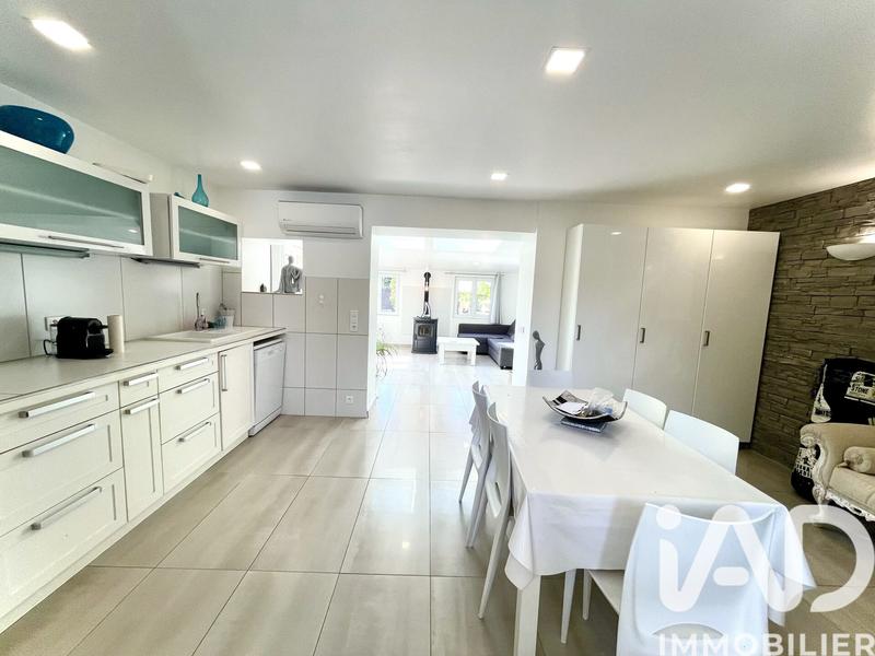 Appartement - 86 m² - 4 pièces