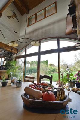 Maison - 187 m² - 7 pièces